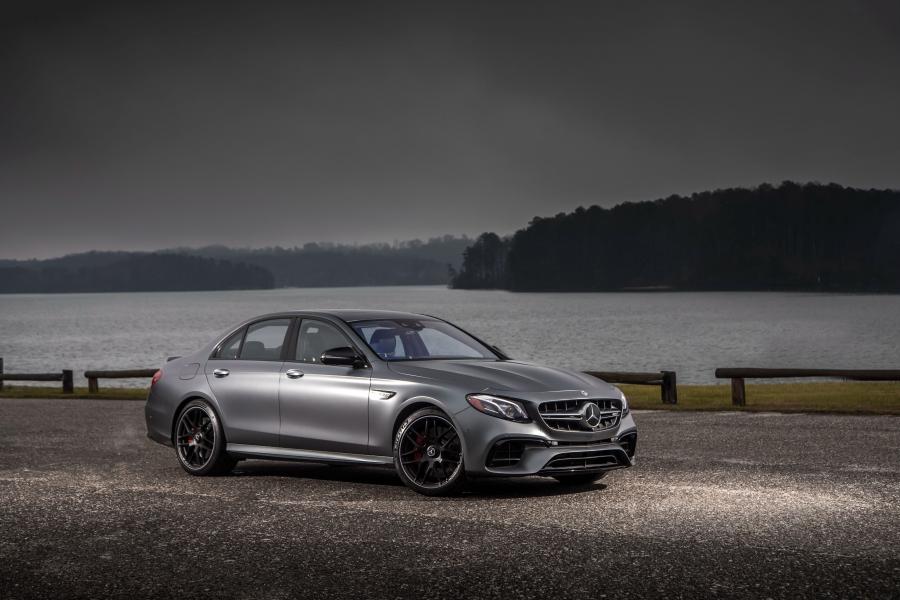  Mercedes-AMG E63 S 4Matic+ (W213) 2017 года  (NA) (фото 24 из 40)